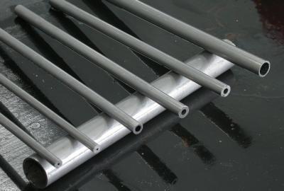 关于精密无缝钢管详细介绍与无缝钢管有什么区别？